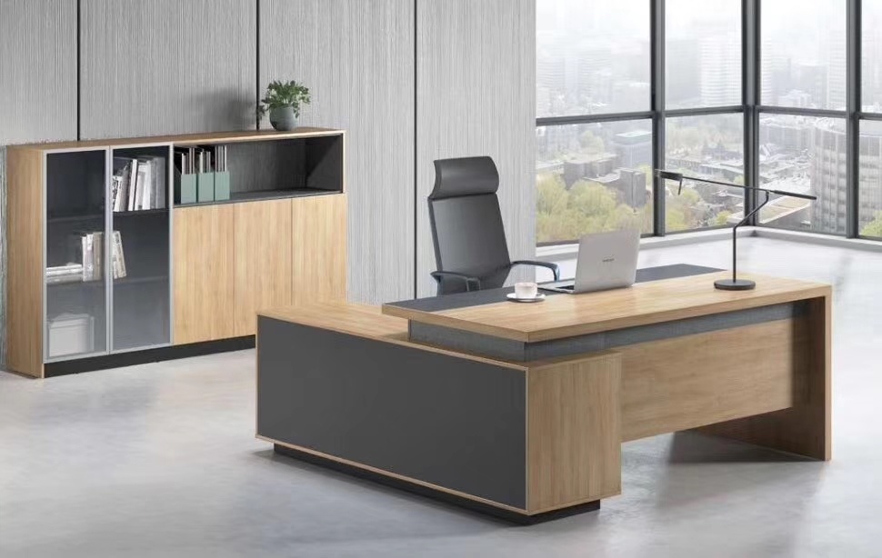 Woodstock  Office Chair